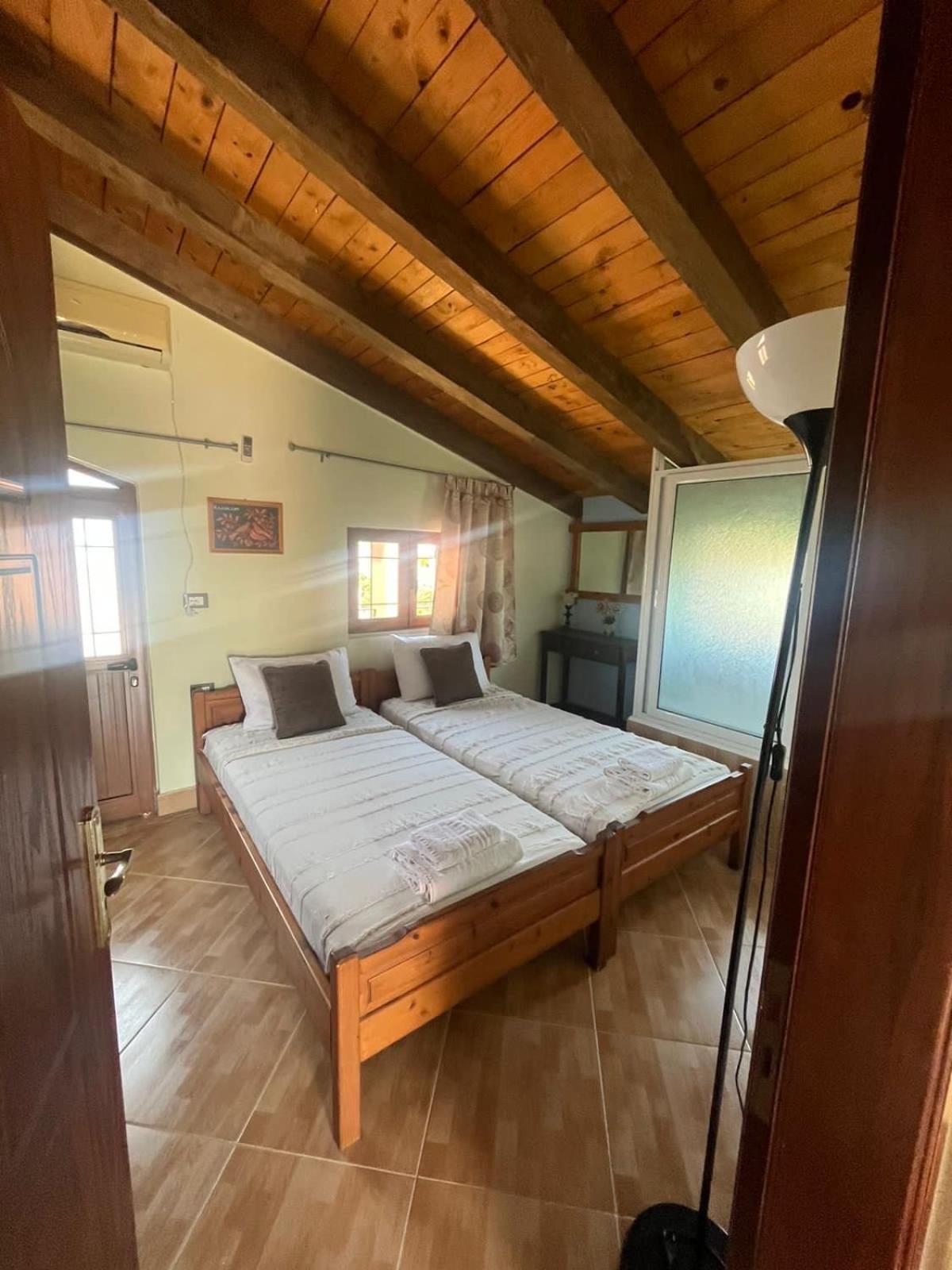 Villa Kolonja Ksamil Exteriör bild